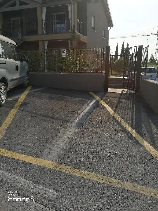 Apartment Appartamento 2 Il Vigneto Peschiera del Garda