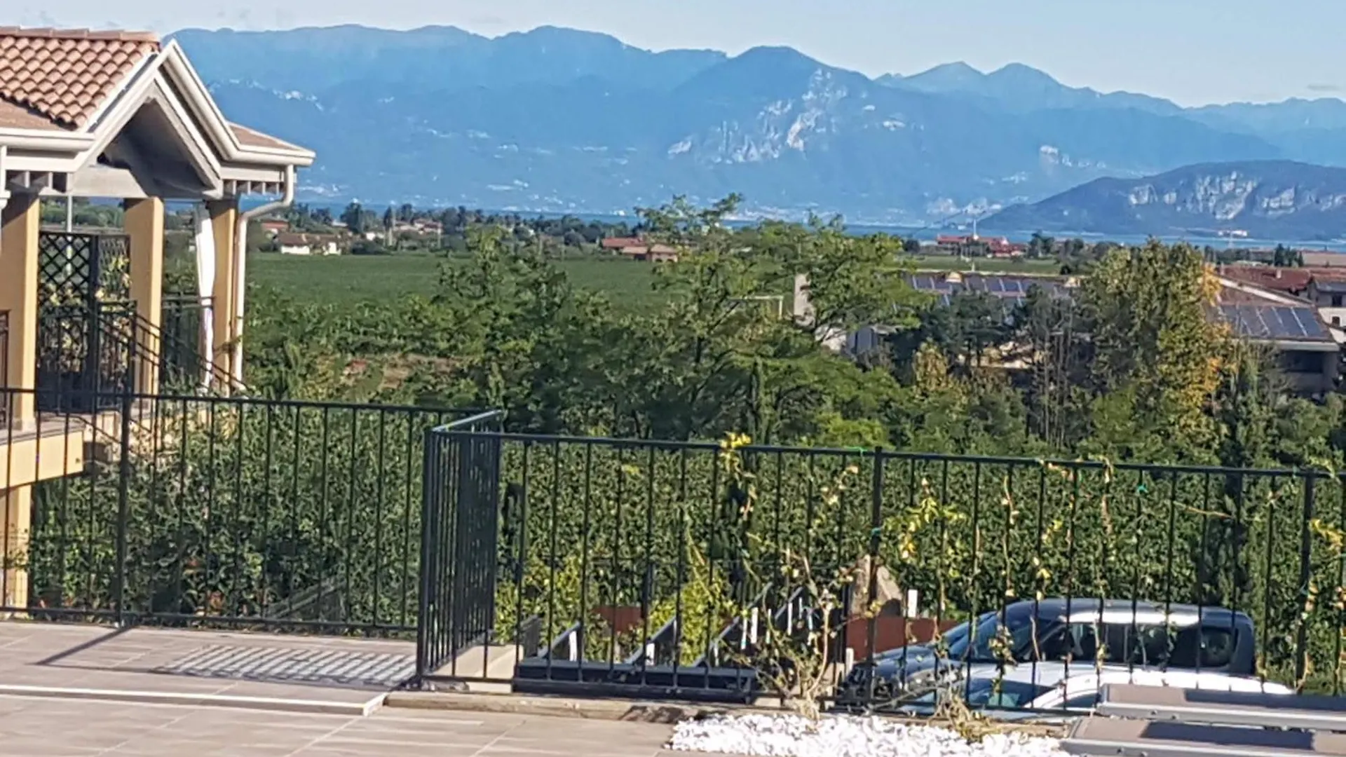 Apartment Appartamento 2 Il Vigneto Peschiera del Garda
