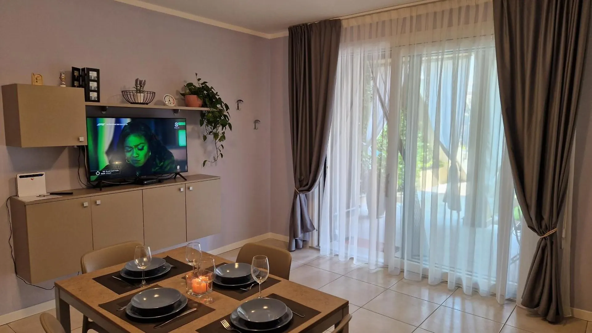 Apartment Appartamento 2 Il Vigneto Peschiera del Garda